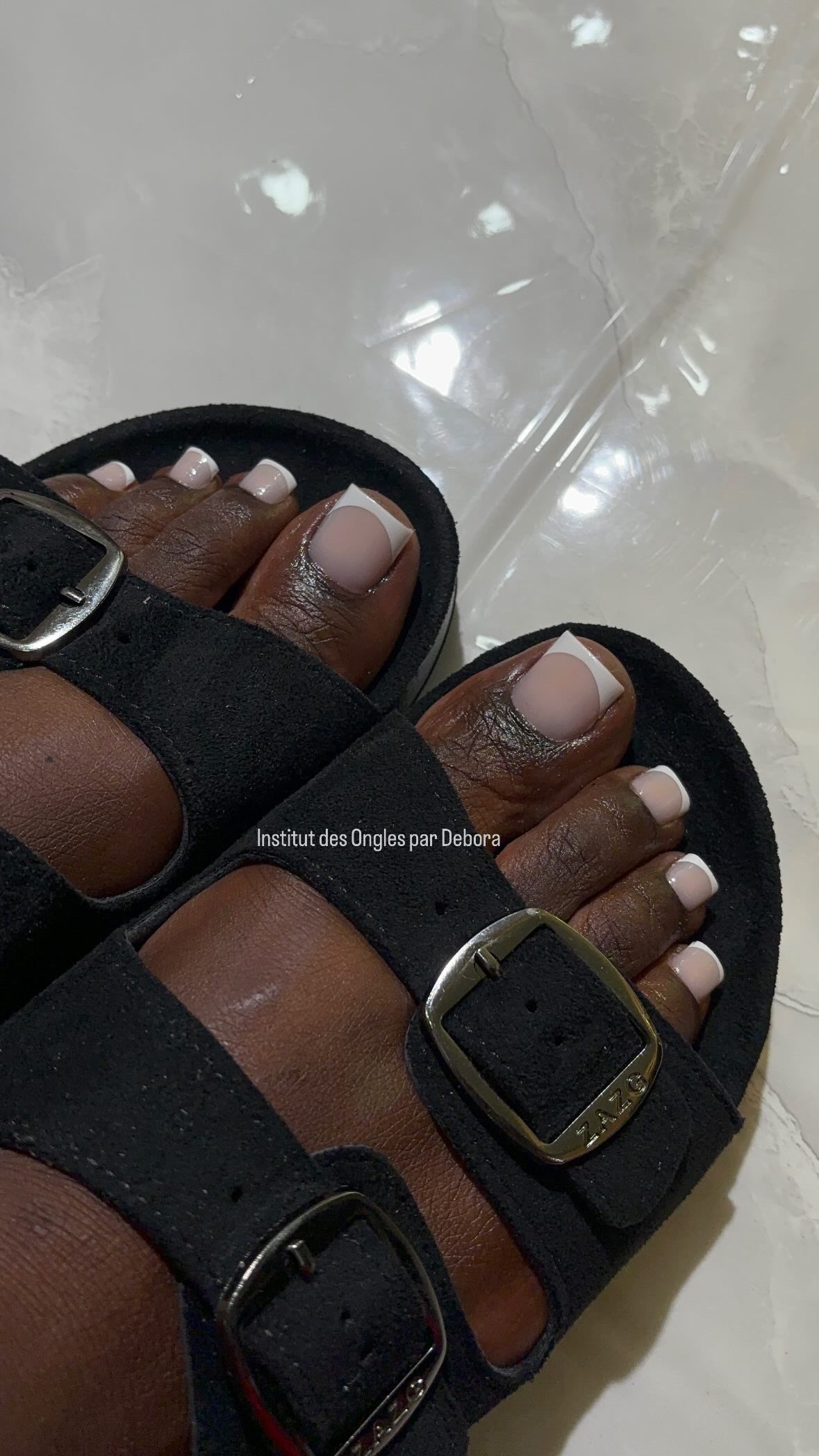 Toes French Manucure