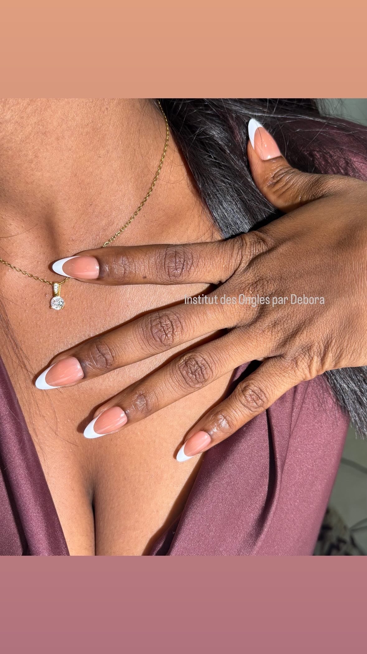 Ongles Pré-fait, nude peau ( French )